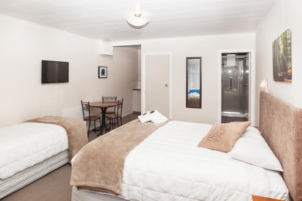 Picton Accommodation Gateway Motel Экстерьер фото
